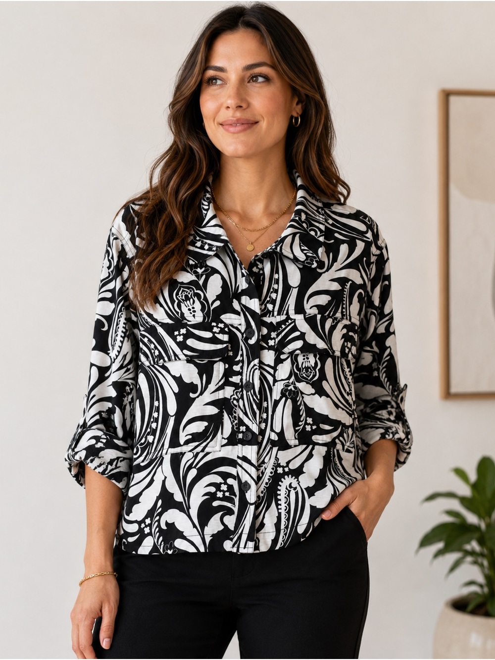 INTEMPO Black White Baroque Floral Utility Shirt Button Front Roll Tab Blouse‎